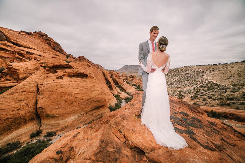 Red rock canyon wedding