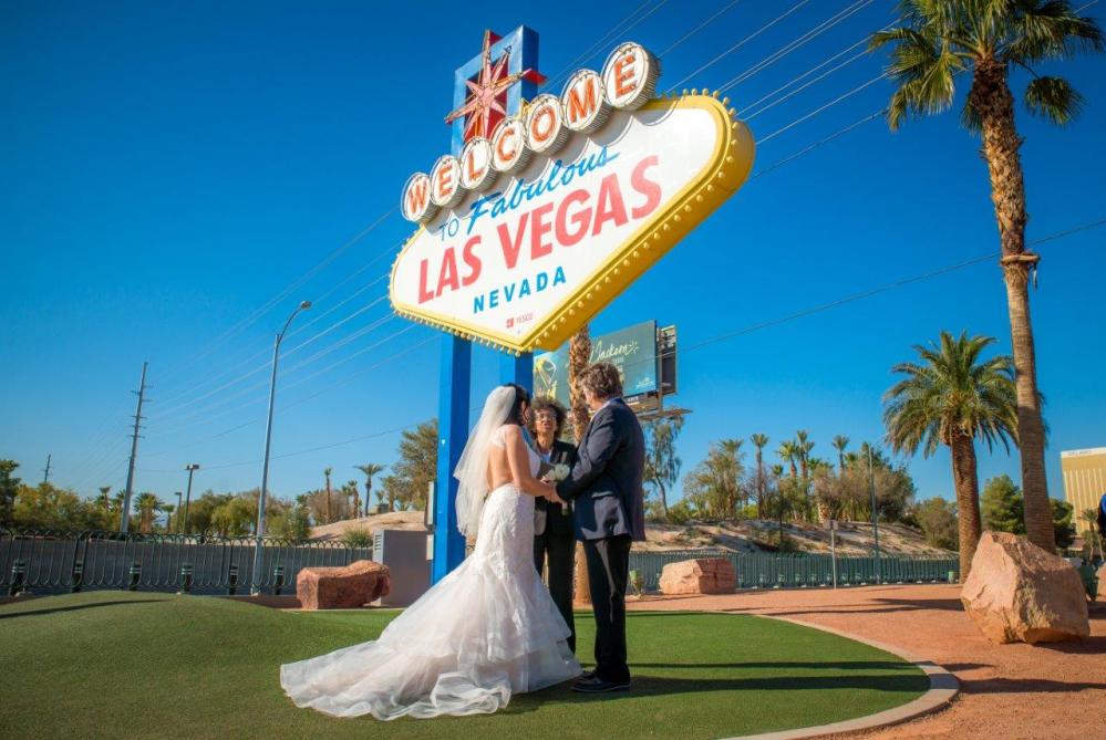 VEGAS SIGN