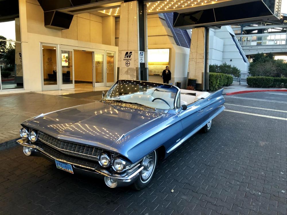 OLD CADILLAC