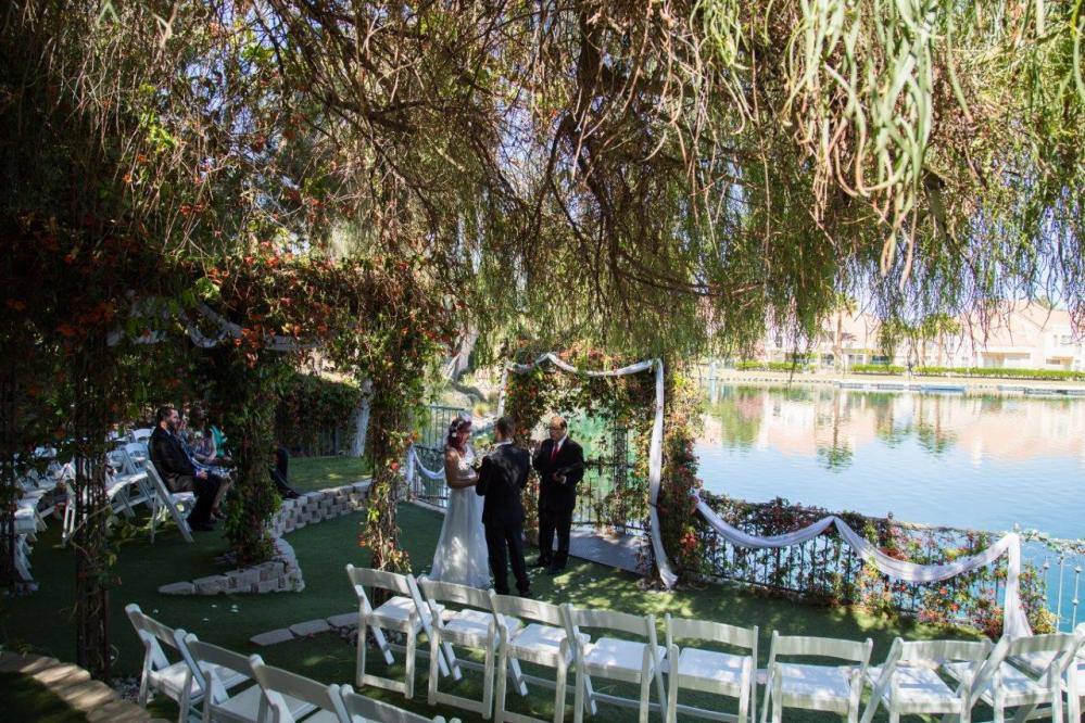 Lakeside heritage garden 1