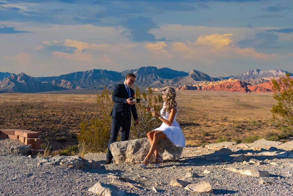 Red rock canyon weddings
